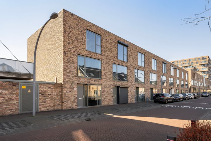 Petuniastraat 206 in Vlaardingen foto