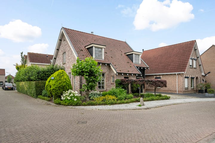 Philips van Dorpstraat 30 in Oud-Vossemeer foto