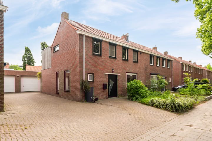 Philips van Hornestraat 24 in Weert foto