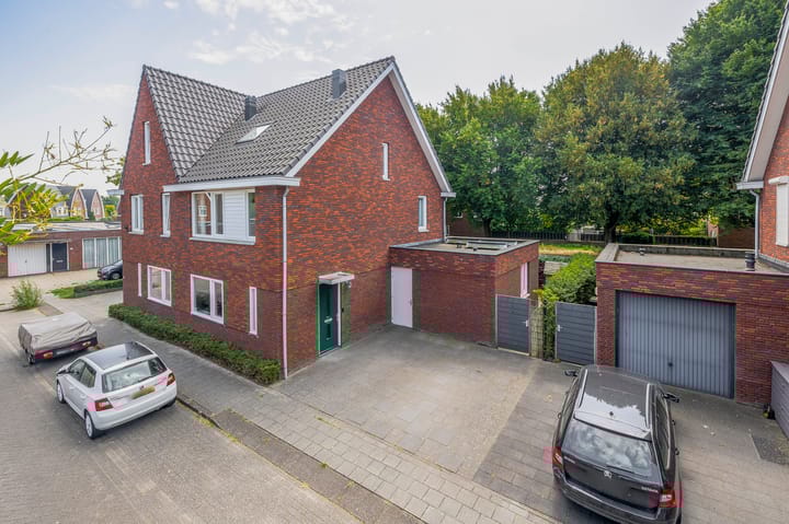 Pianostraat 30 in Eindhoven foto