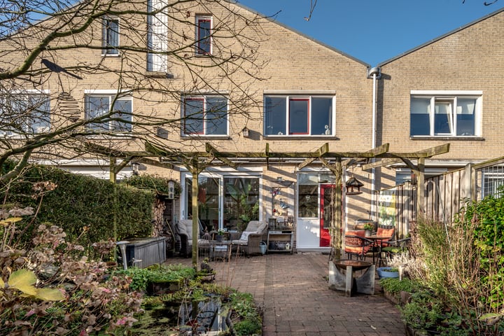Piccolostraat 47 in Almere foto