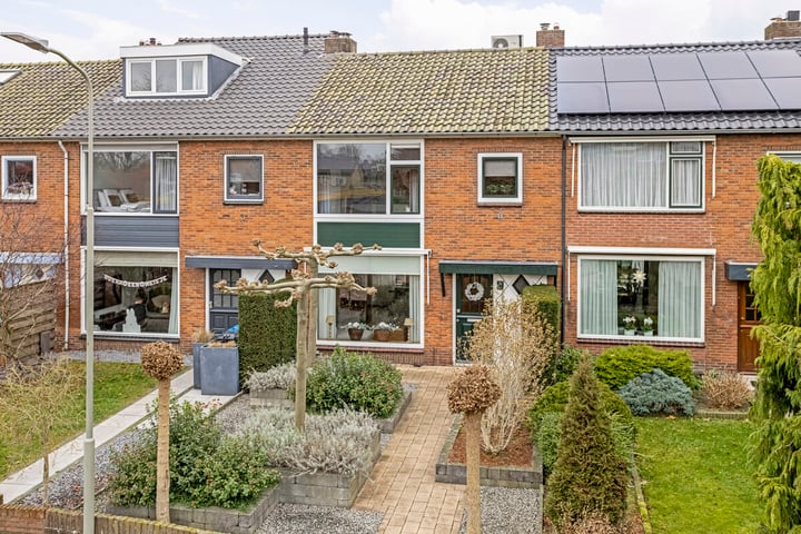 Piet Heinlaan 71 in Harderwijk foto