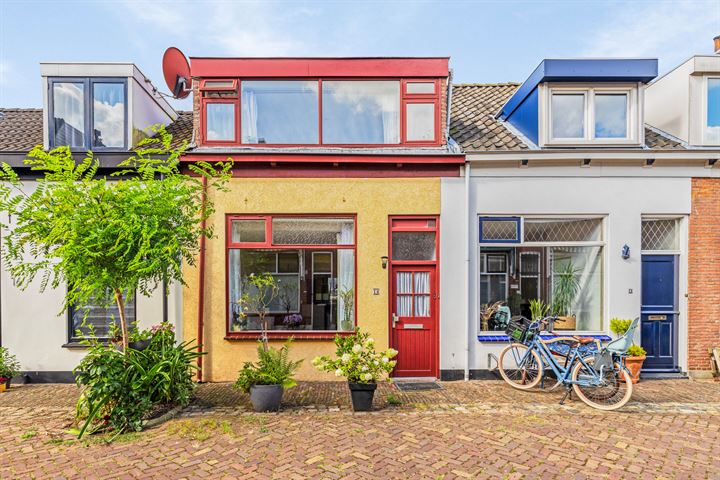 Piet Heinstraat 14 in Maassluis foto