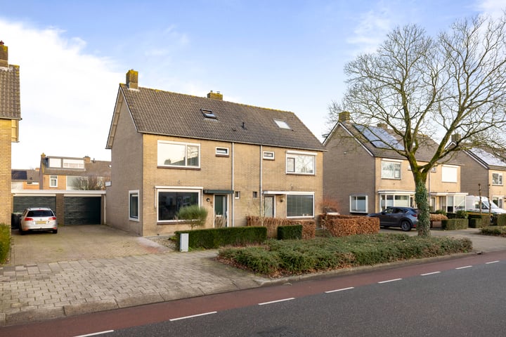 Piet Heinstraat 15 in Twello foto