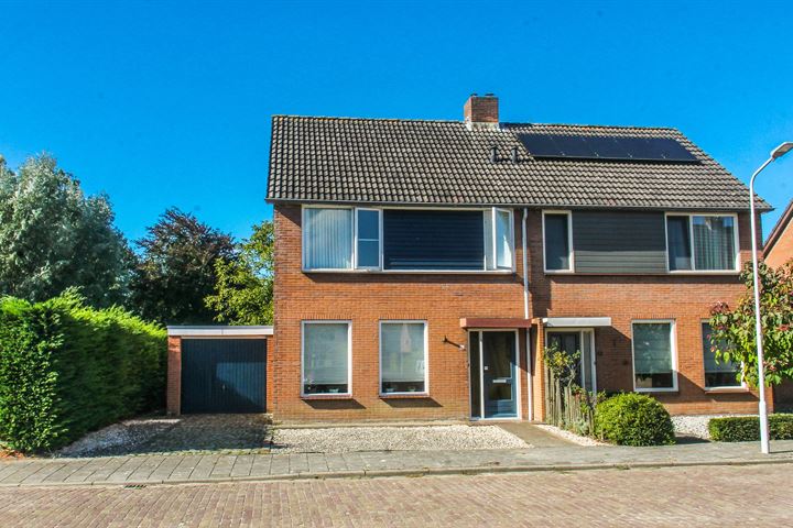 Piet Heinstraat 40 in Kloosterzande foto