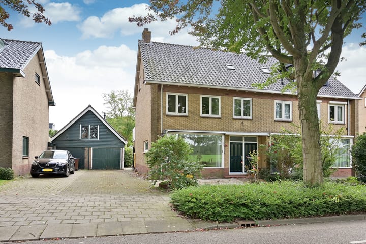 Piet van Wijngaerdtlaan 24 in Abcoude foto