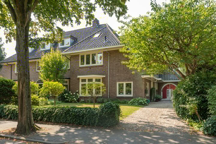 Pieter de Hooghlaan 28 in Hilversum foto