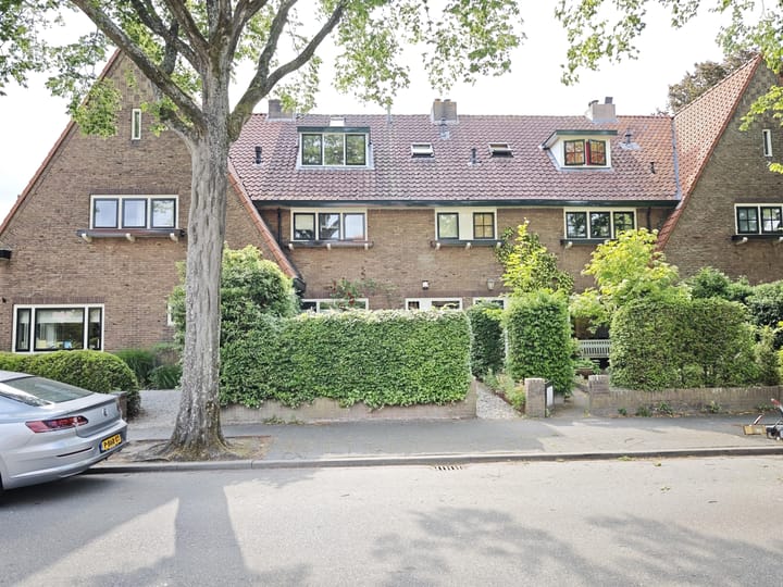 Pieter de Hooghlaan 54 in Hilversum foto