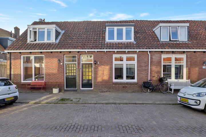 Pieter Florisstraat 3 in Hoorn