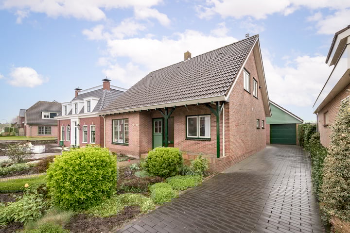 Pieter Janszoon Jongstraat 143 in Lutjebroek foto