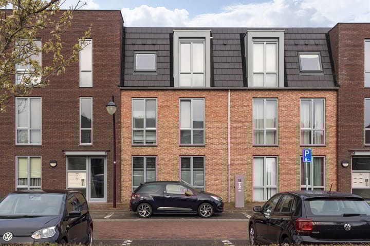 Pieter van Vollenhovenstraat 7 in Leusden foto