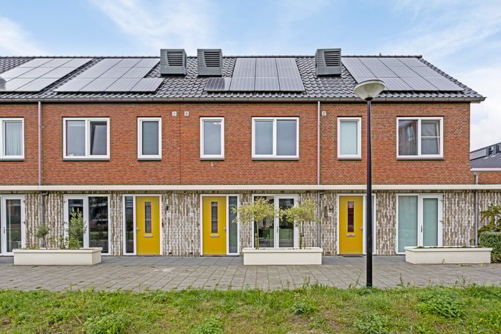 Pieter Verhagenlaan 22 in Beverwijk foto