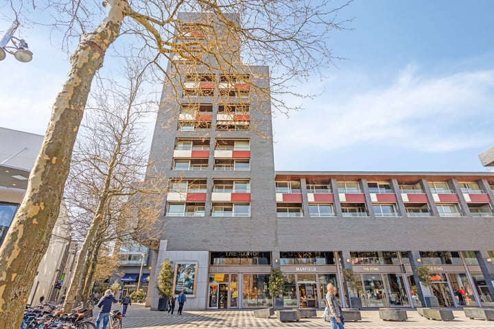 Pieter Vreedeplein 74 in Tilburg foto