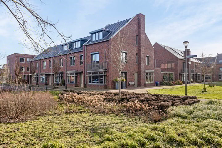Pieter Zeemanpark 21 in 's-Hertogenbosch foto