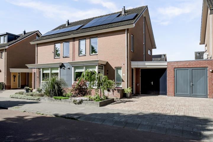 Pijlstaart 22 in Hoogkarspel foto