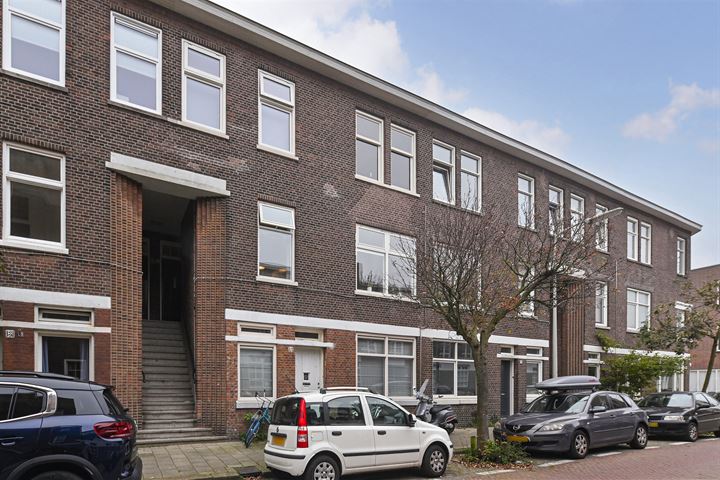 Pijnboomstraat 123 in 's-Gravenhage foto