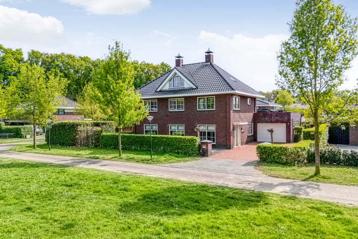 Pim Mulierstraat 1 in Zwolle foto