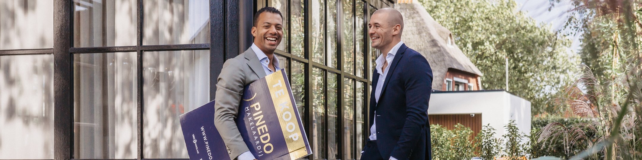 Foto van het kantoor van Pinedo Makelaardij