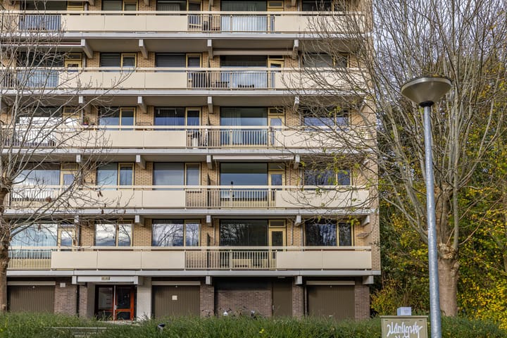 Planetenlaan 177 in Groningen foto