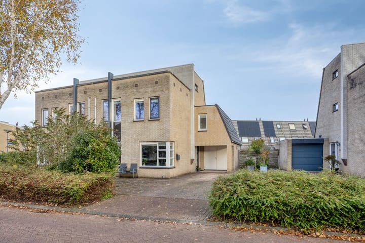 Planetenlaan 3 in Assen