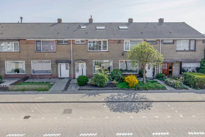 Planetenlaan 37 in Spijkenisse foto