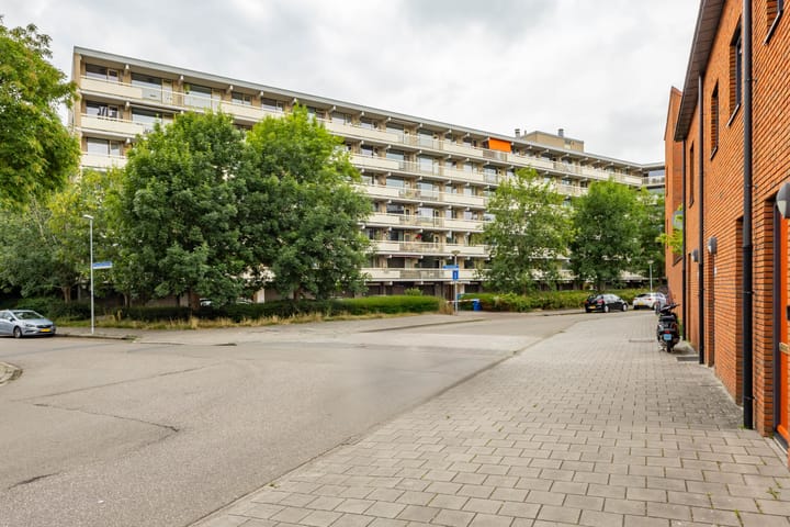 Planetenlaan 43 in Groningen foto