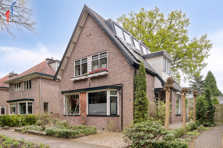 Planetenlaan 69 in Apeldoorn foto