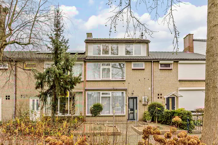 Planetenstraat 10 in Dongen foto