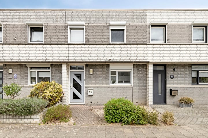 Plantagobeemd 63 in Maastricht foto