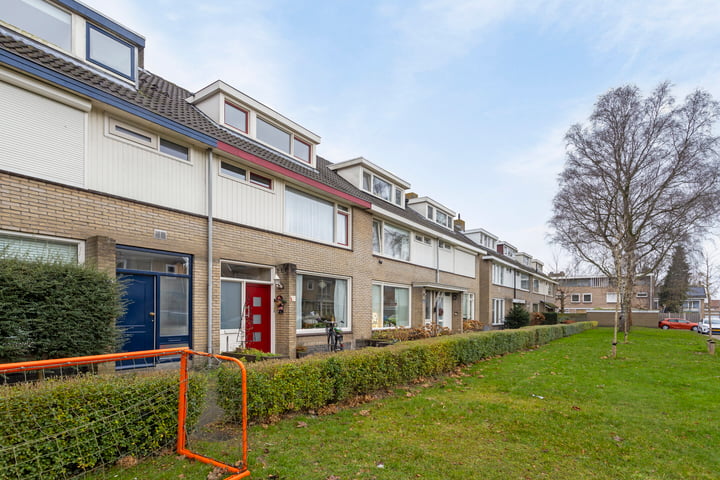 Plantsoen 92 in Prinsenbeek foto