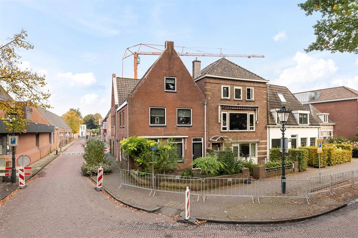 Plantsoenstraat 3 in Kampen foto