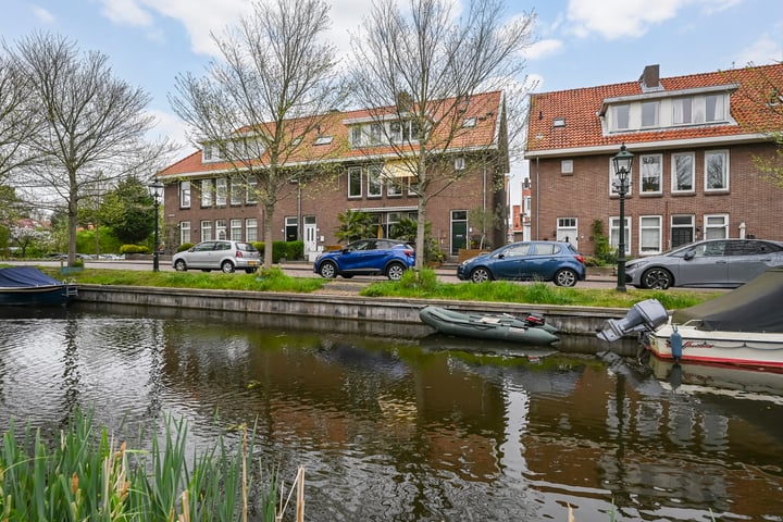 Plaspoelkade 5 in Leidschendam foto
