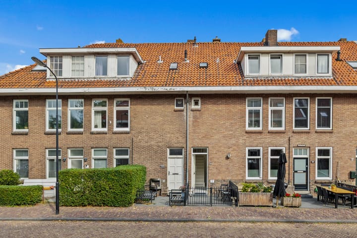 Plaspoelstraat 5 in Leidschendam foto