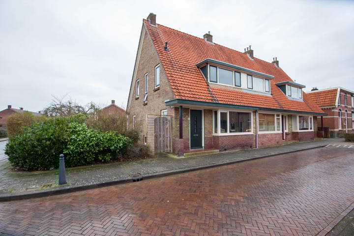 Plataanlaan 26 in Winterswijk foto