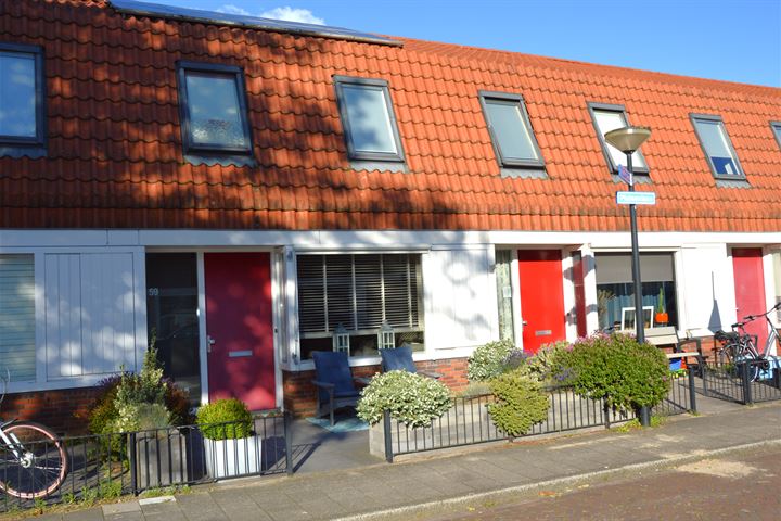 Plataanlaan 59 in Zaandam foto