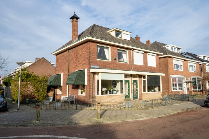 Plataanstraat 40 in Enschede foto