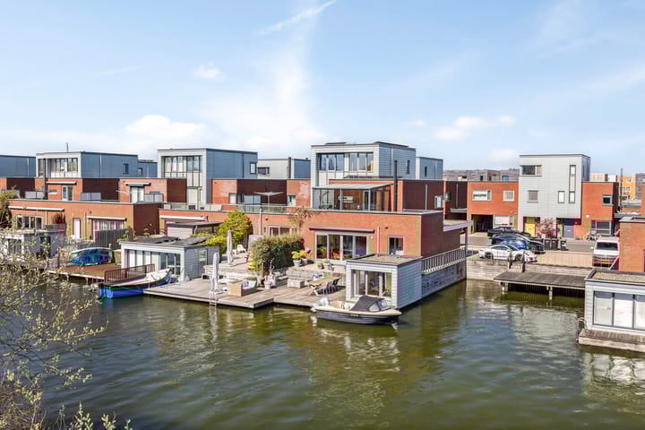 Plecht 26 in Almere foto