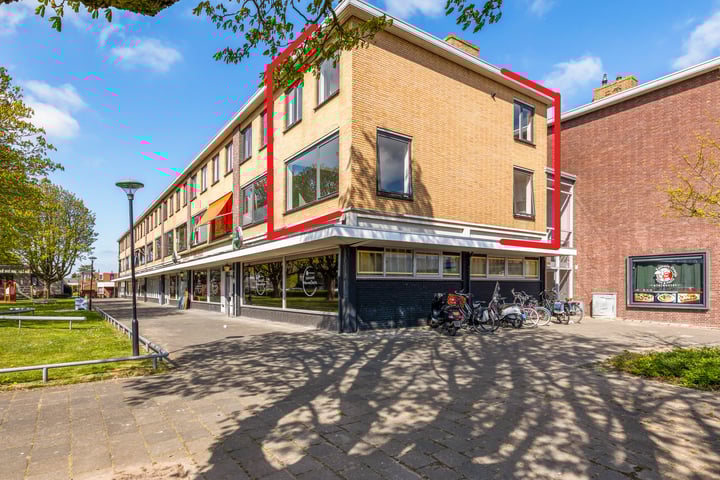 Plein 1940-1945 23 in Dordrecht foto