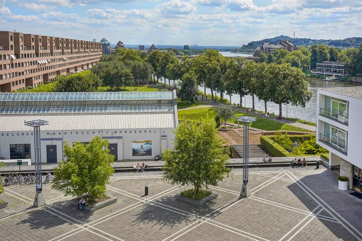 Plein 1992 71F in Maastricht foto