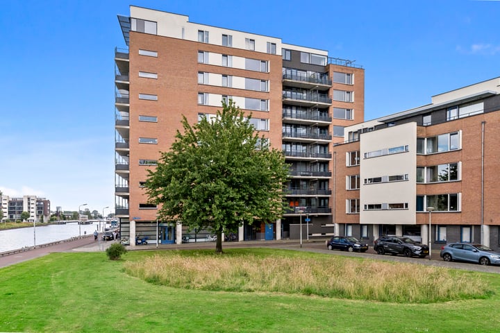 Plein Delftzicht 35 in Delft