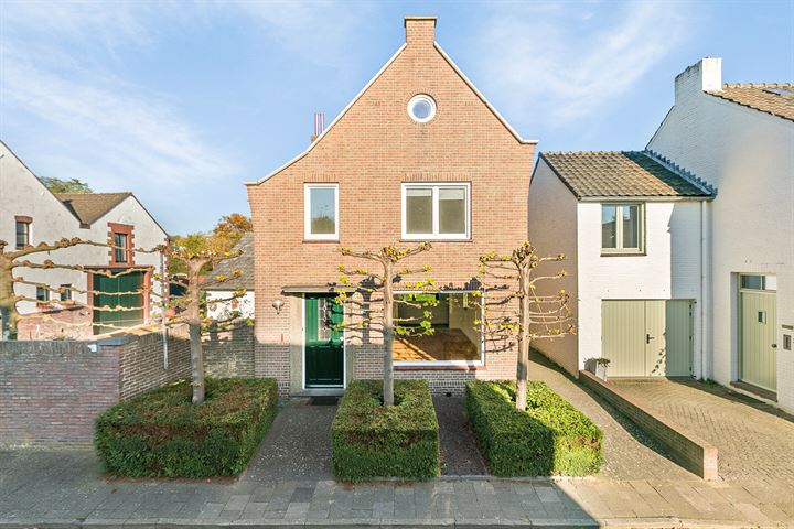 Pletzersstraat 33 in Maastricht foto
