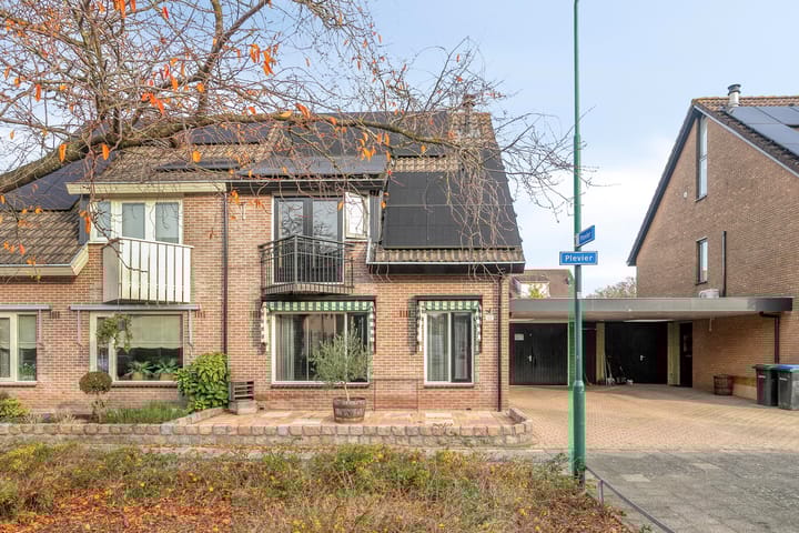Foto van woning Plevier 127, Bunschoten-Spakenburg