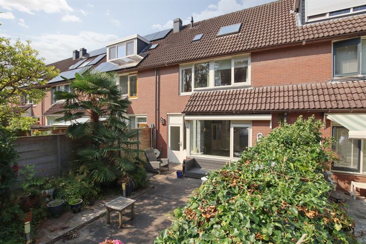 Plevierstraat 103 in Alkmaar foto