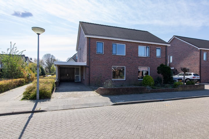 Ploeg 12 in Didam foto