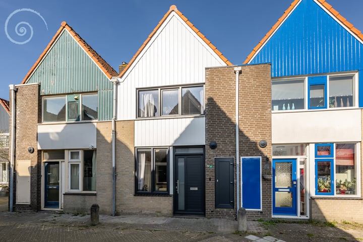 Ploegschaar 31 in Hellevoetsluis foto