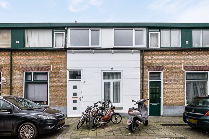 Ploegstraat 14 in Schiedam foto