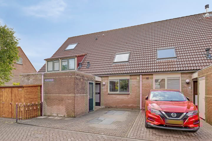 Ploegstraat 22 in Purmerend foto