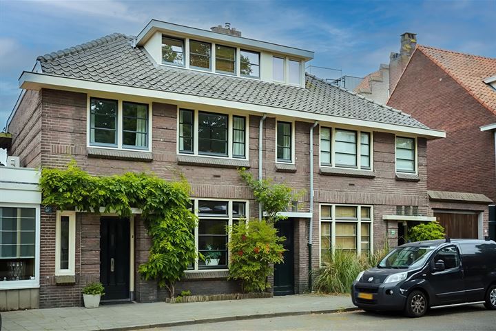 Ploegstraat 24 in Eindhoven foto