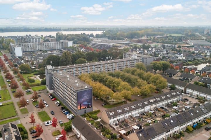 Plutostraat 170 in Alphen aan den Rijn foto