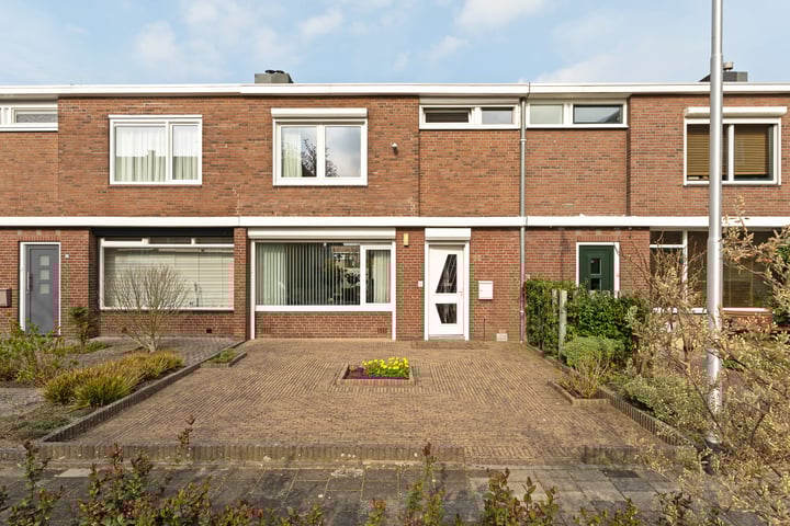 Plutostraat 55 in Nijmegen foto